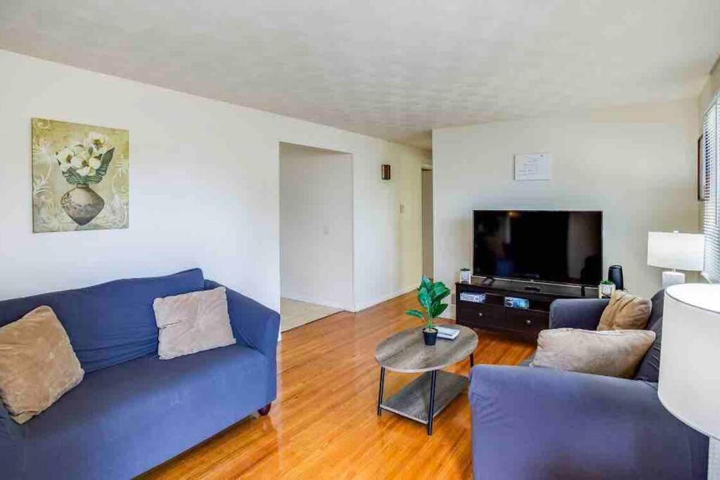 {Hot Tub In Ranch} Mins To Airport/Uofr/Strng/Dwtn Villa Rochester Ngoại thất bức ảnh